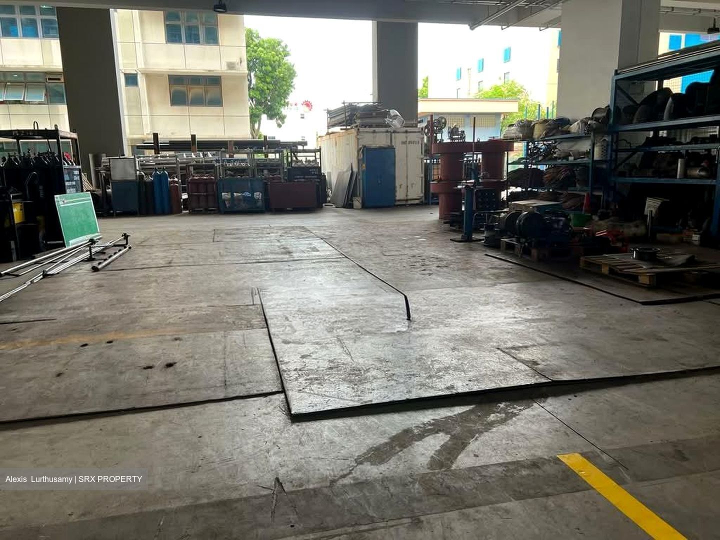 LINER (D22), Factory #534383011